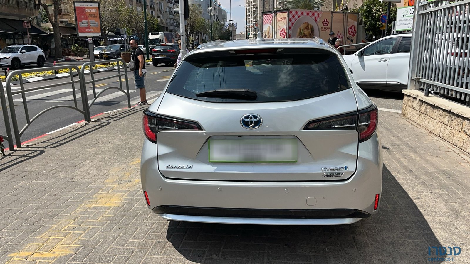 2022' Toyota Corolla photo #5