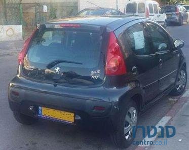 2012' Peugeot 107 photo #1