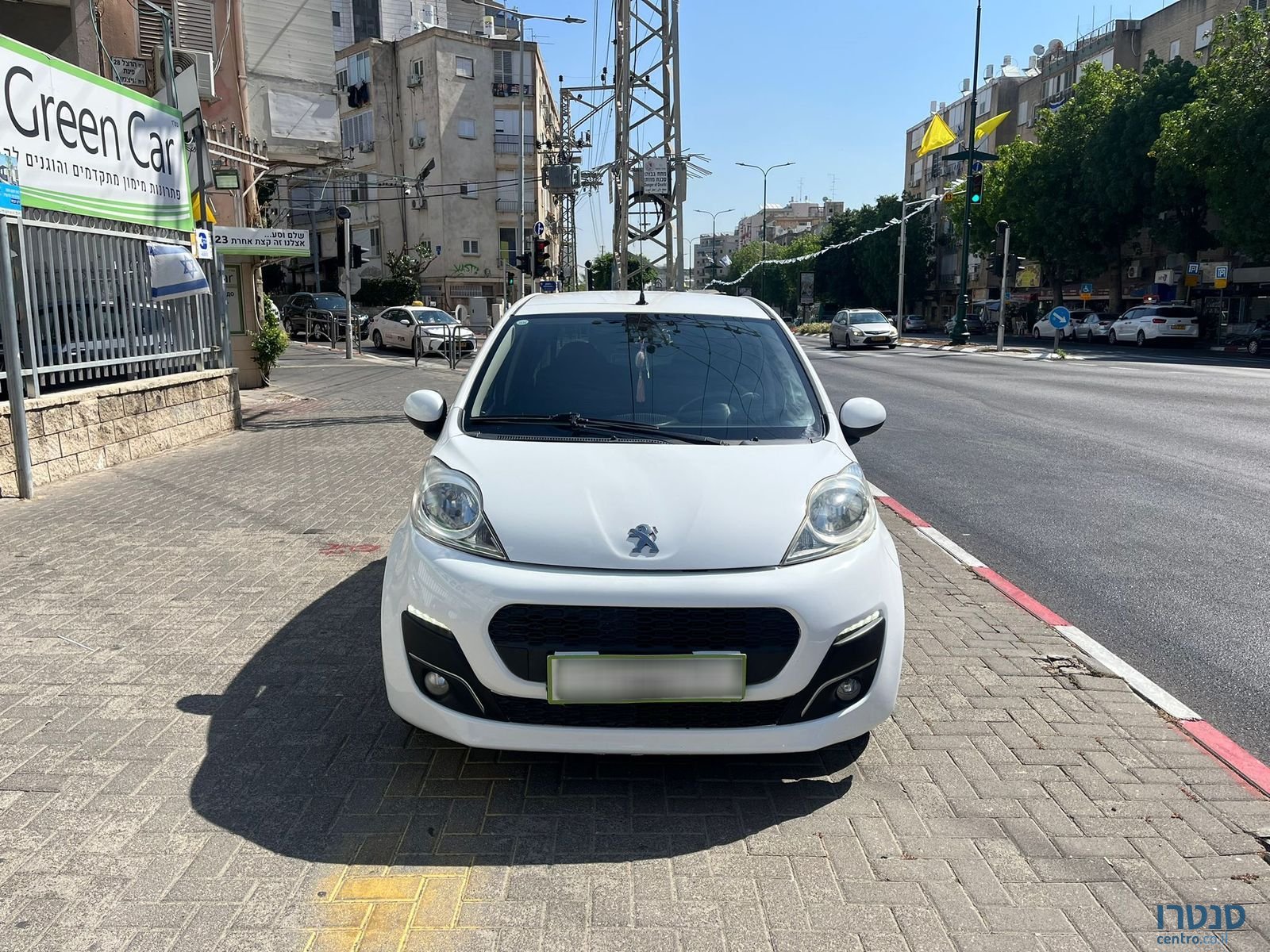 2015' Peugeot 107 photo #1