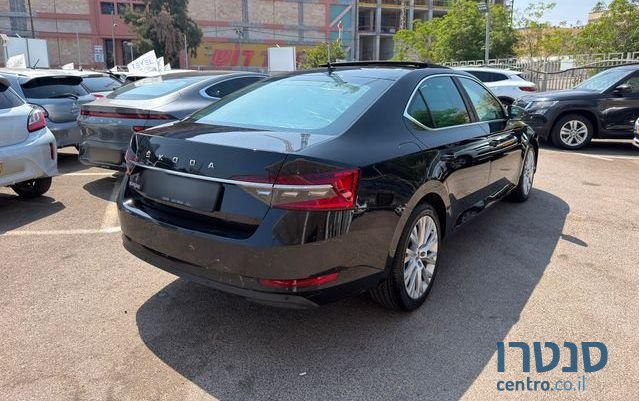 2021' Skoda Superb סקודה סופרב photo #4