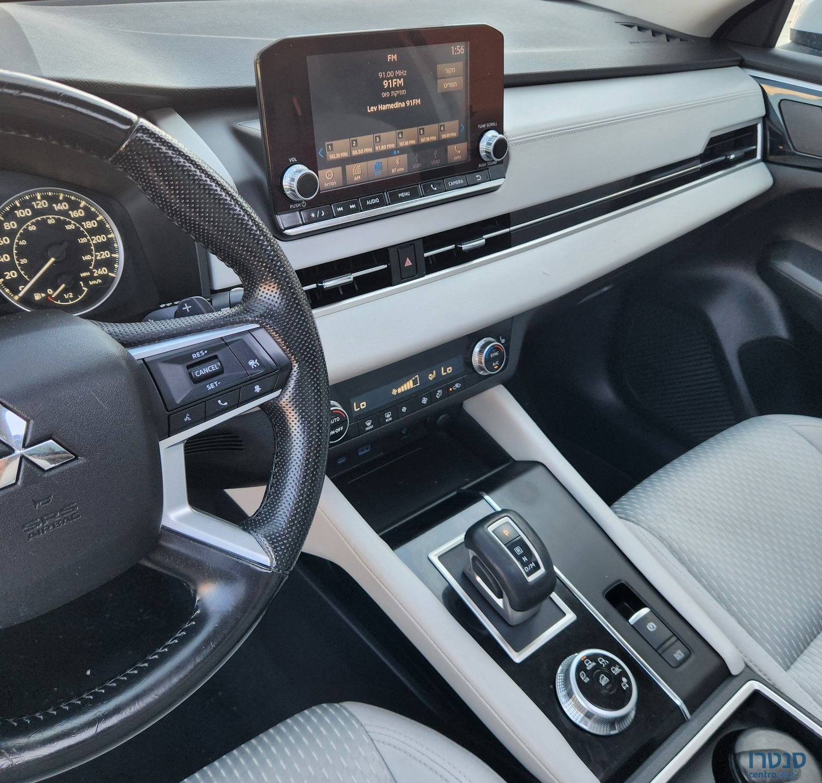 2022' Mitsubishi Outlander מיצובישי אאוטלנדר photo #2