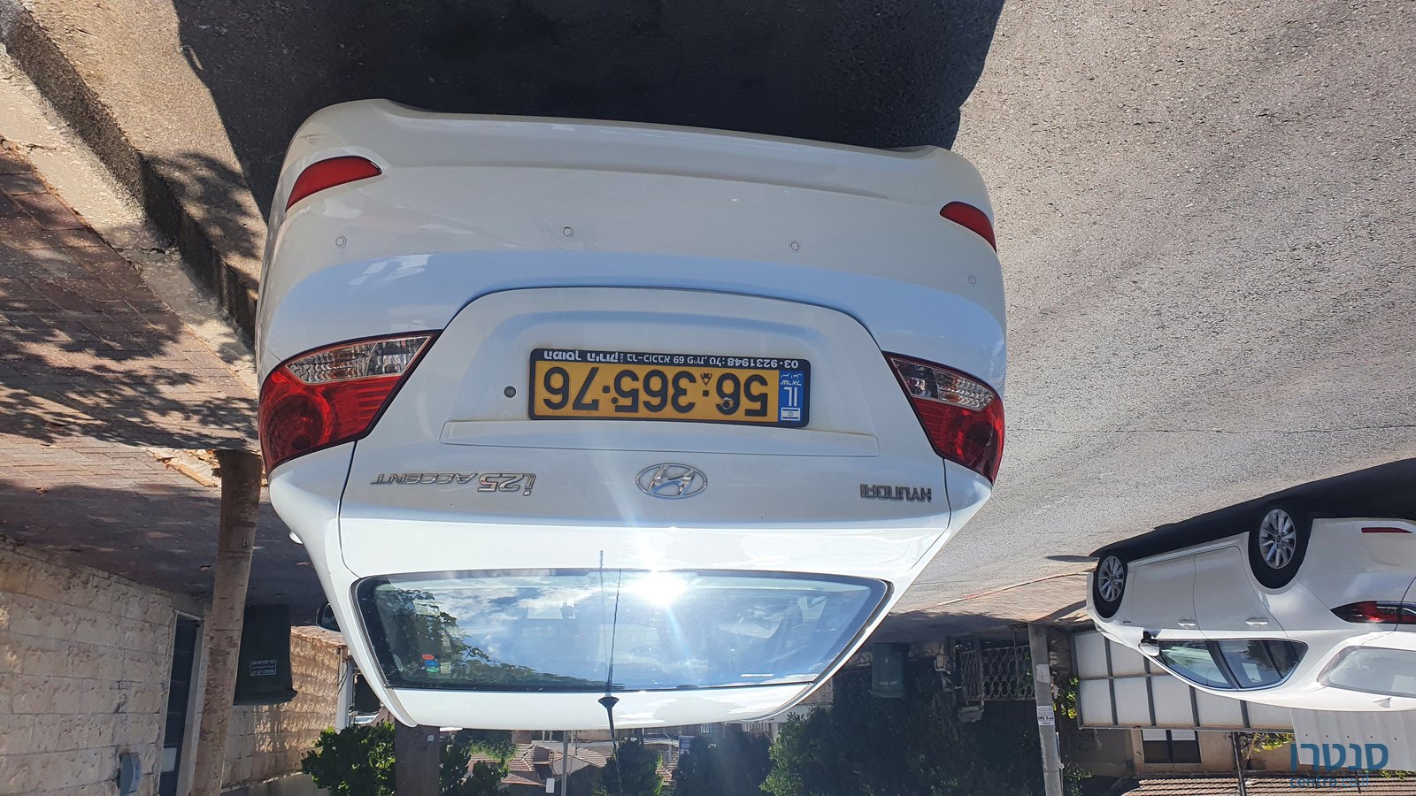 2011' Hyundai i25 יונדאי photo #2