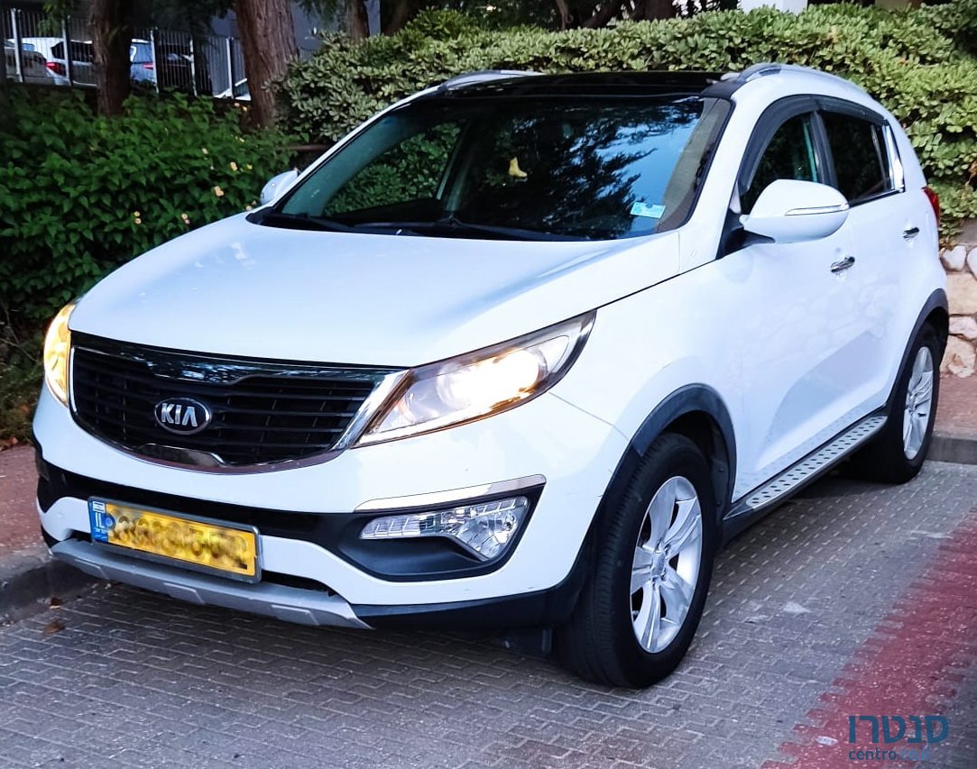 2013' Kia Sportage EX photo #2