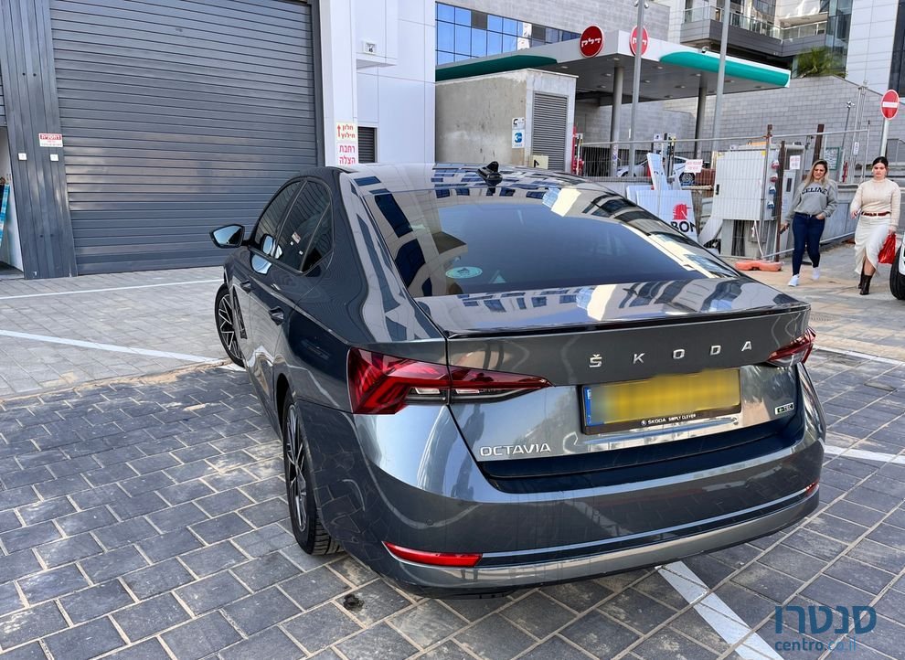 2022' Skoda Octavia סקודה אוקטביה photo #3