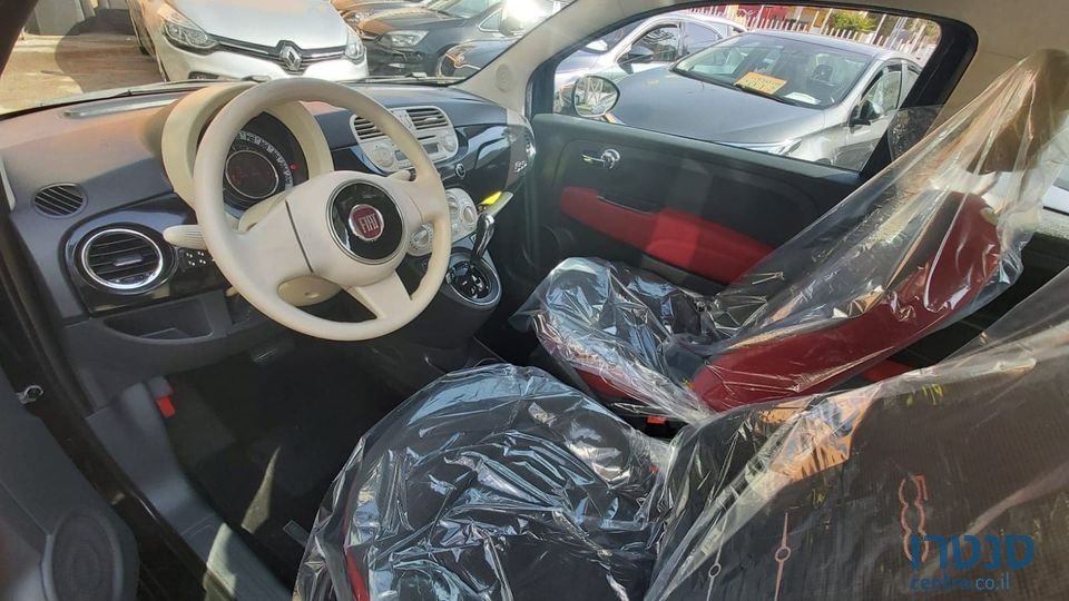 2015' Fiat 500 photo #3