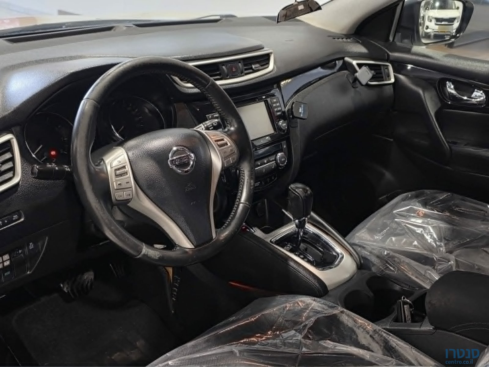 2015' Nissan Qashqai photo #6