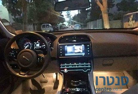 2016' Jaguar XF יגואר photo #1