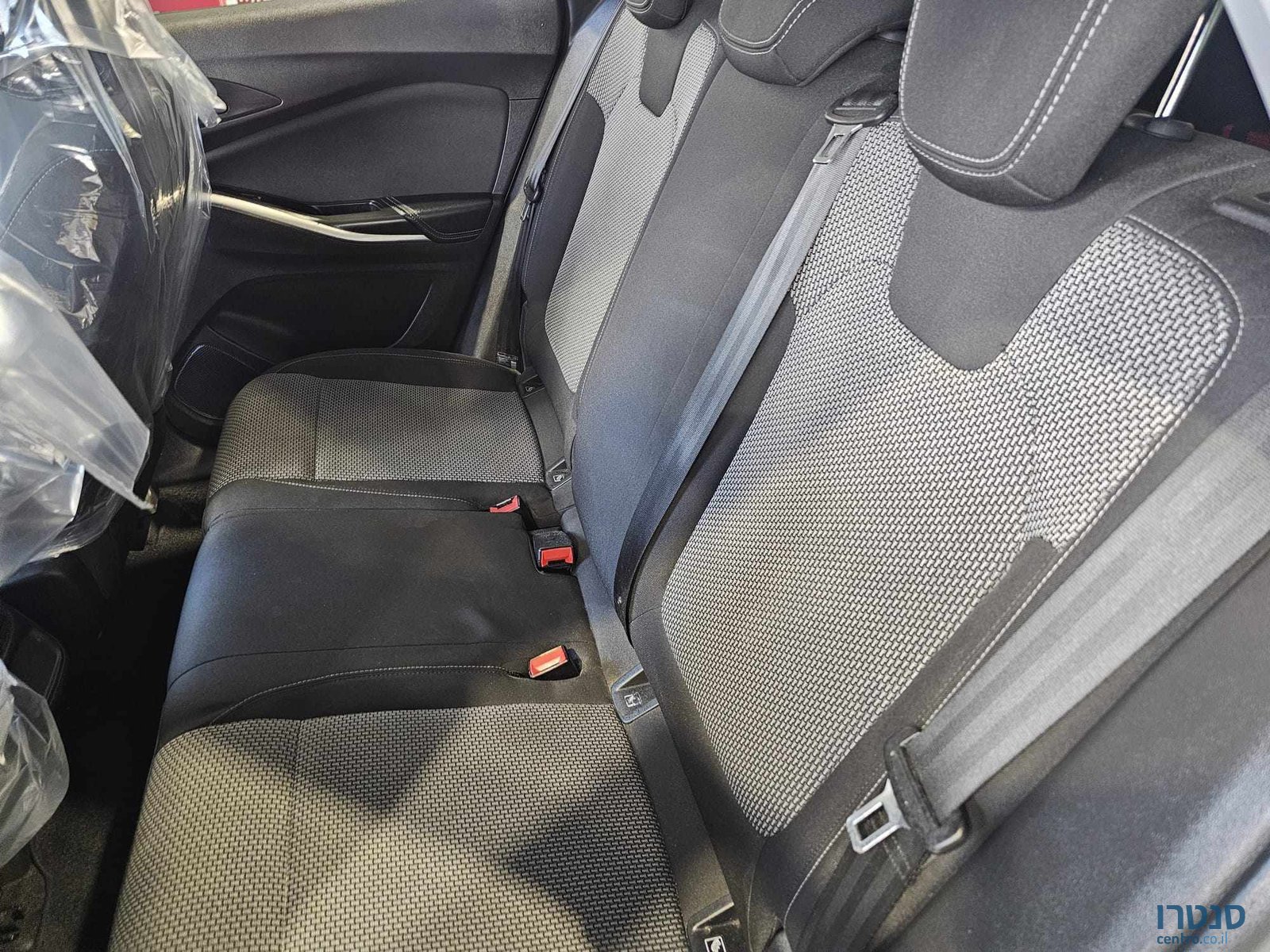 2020' Opel Grandland X photo #6