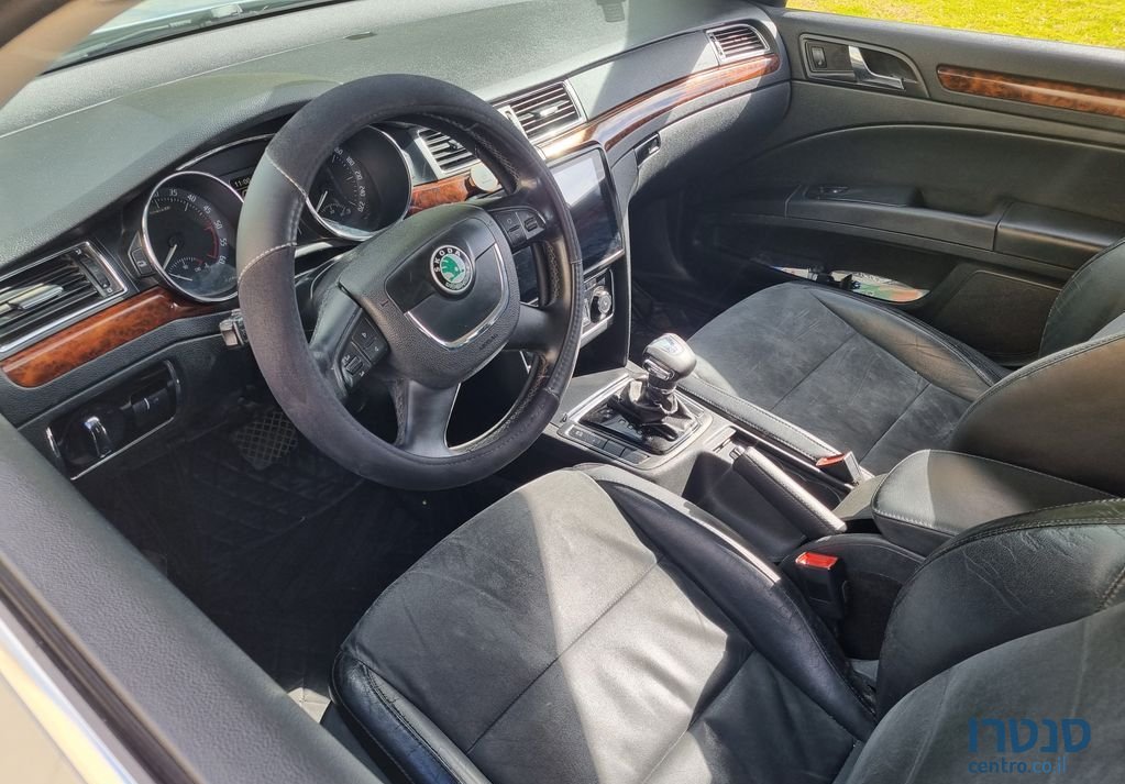 2010' Skoda Superb סקודה סופרב photo #1