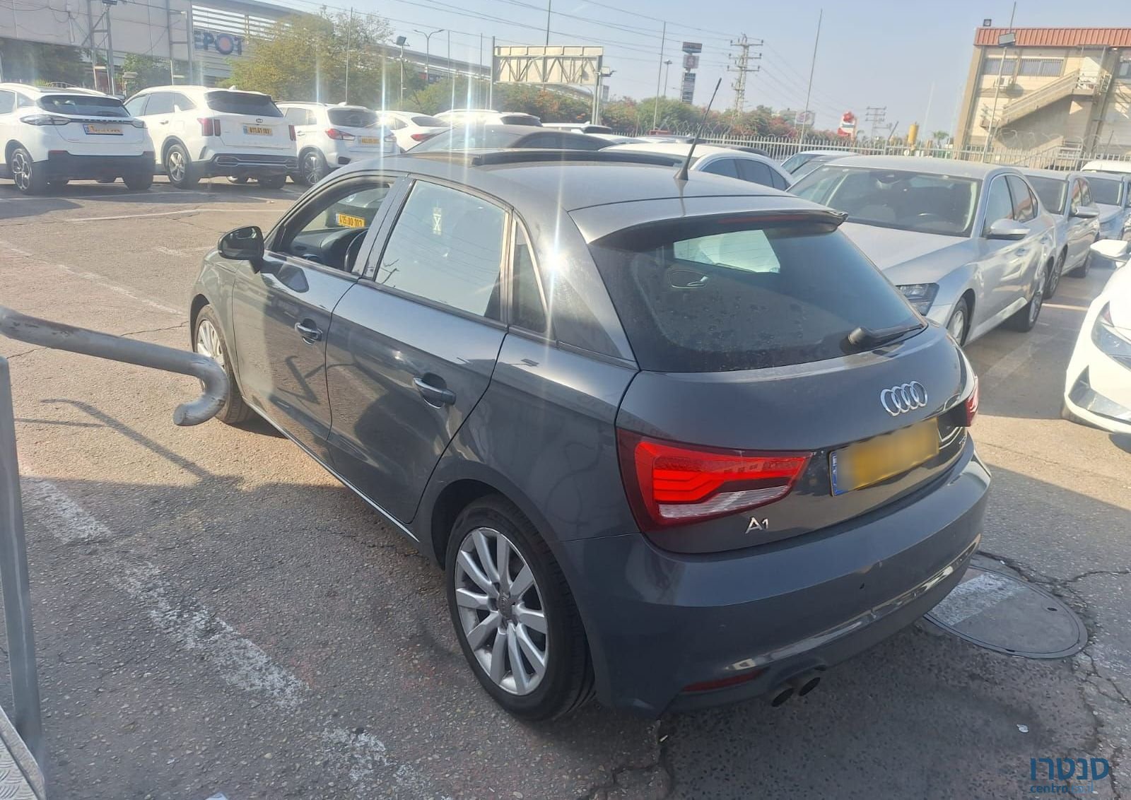 2016' Audi A1 אאודי photo #3
