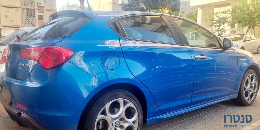 2019' Alfa Romeo Giulietta אלפא רומיאו ג'ולייטה photo #3