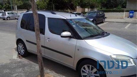 2008' Skoda Roomster photo #1