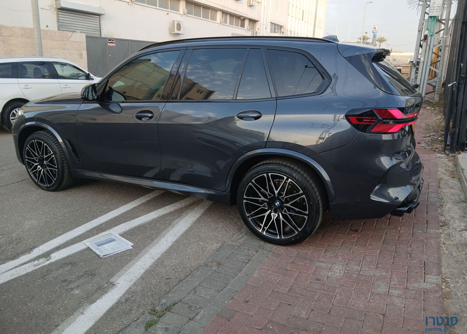 2021' BMW X5 ב מ וו photo #3