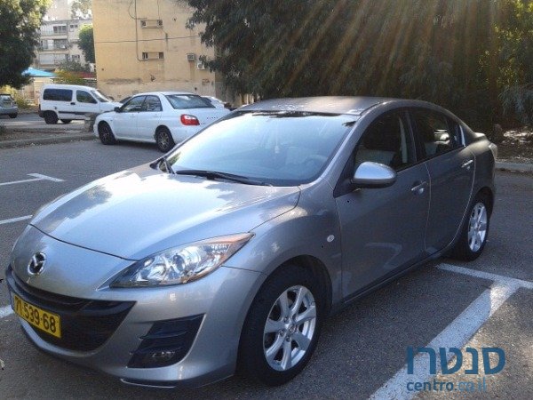2010' Mazda 3 Comfort photo #1