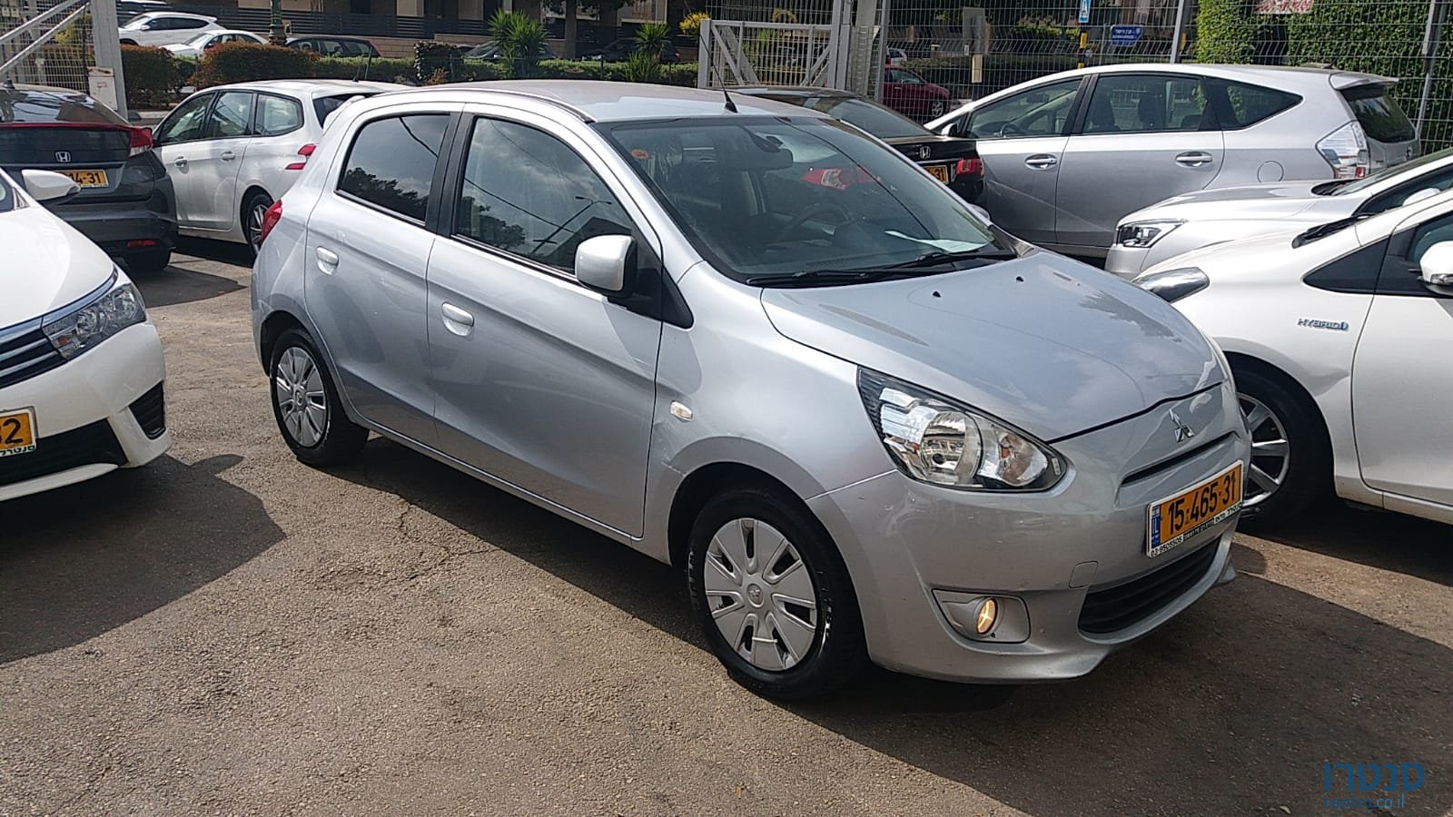 2014' Mitsubishi Space Star photo #1