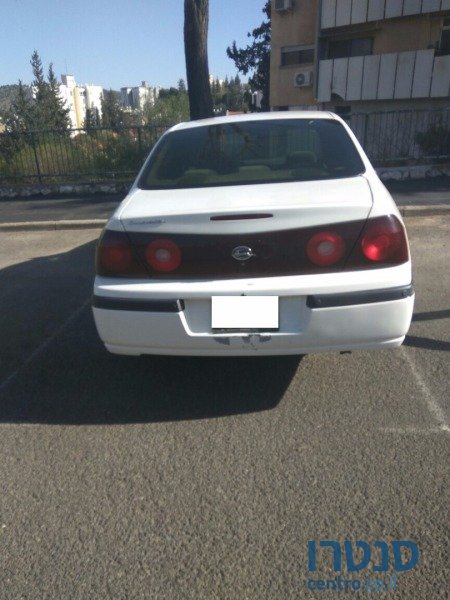 2001' Chevrolet Impala photo #2