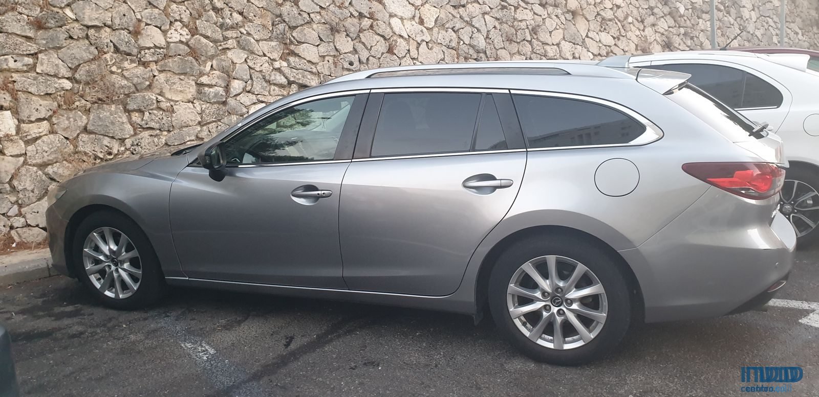 2015' Mazda 6 LUXURY photo #1