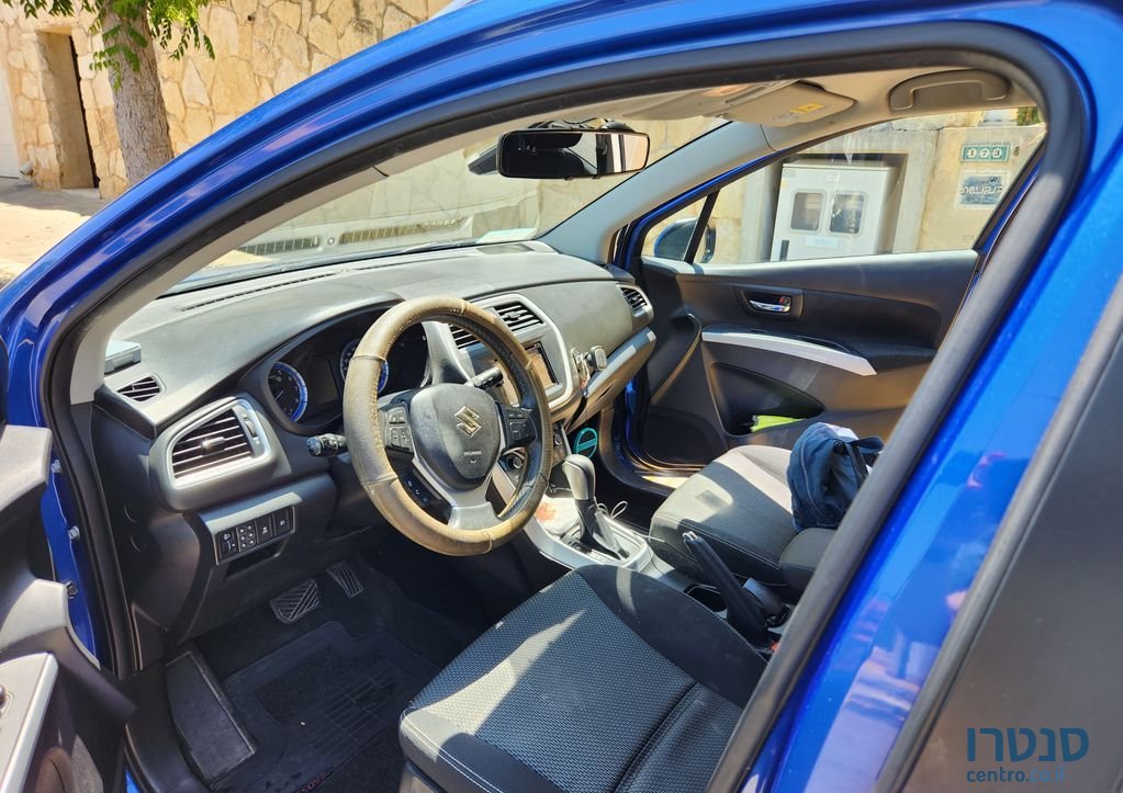 2016' Suzuki SX4 סוזוקי קרוסאובר photo #3