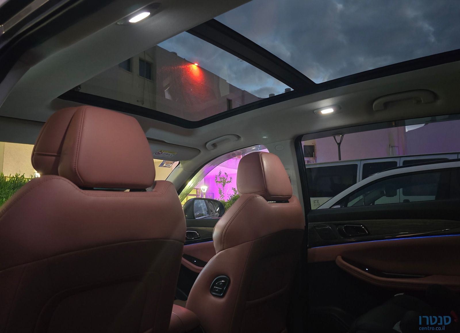 2023' Skywell ET5 סקייוול photo #2