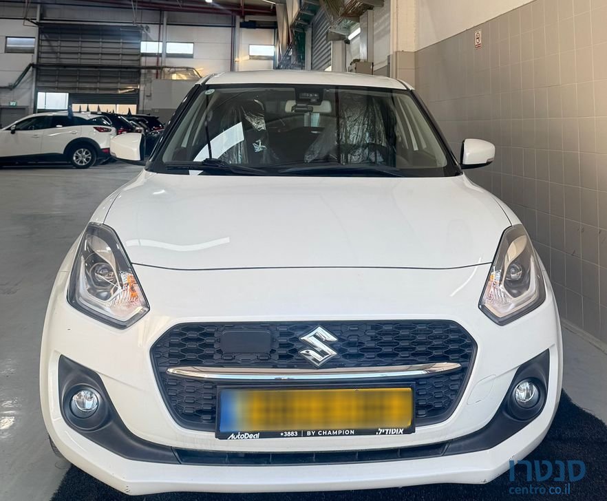 2021' Suzuki Swift סוזוקי סוויפט photo #1