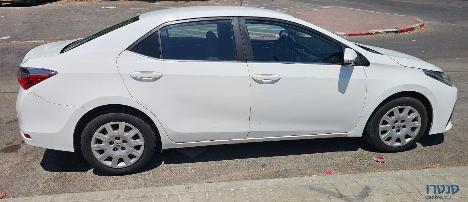 2014' Toyota Corolla טויוטה קורולה photo #3