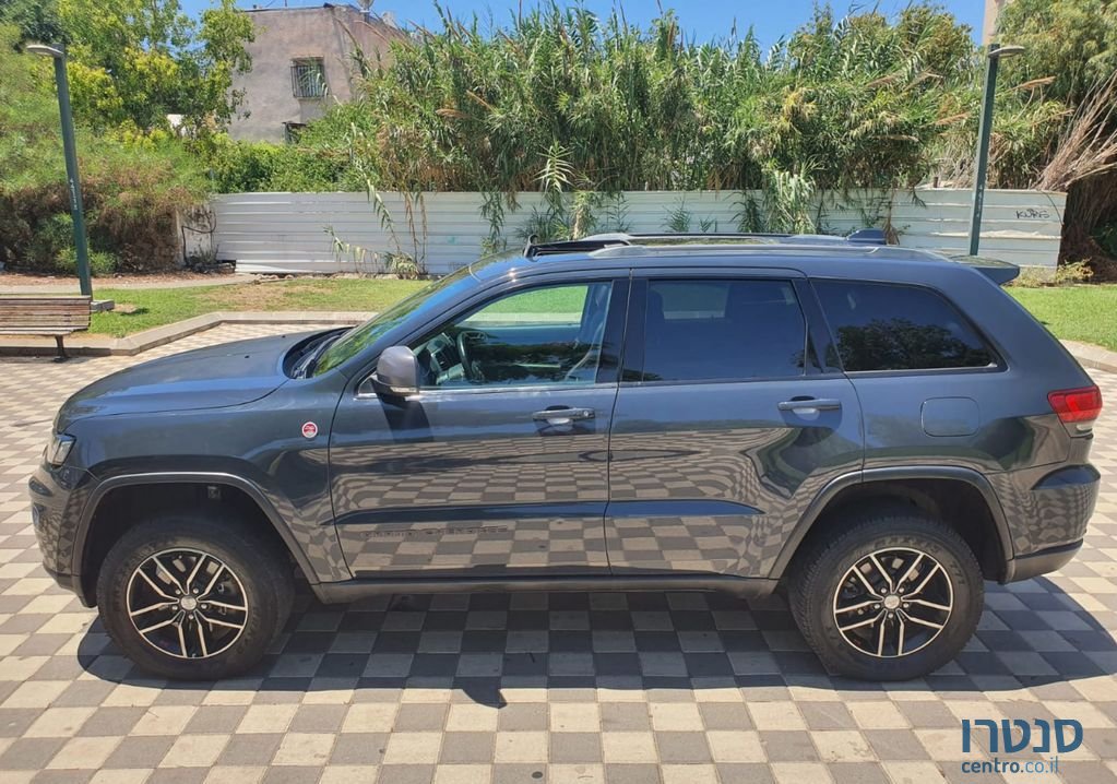 2018' Jeep Grand Cherokee ג'יפ גרנד צ'ירוקי photo #3