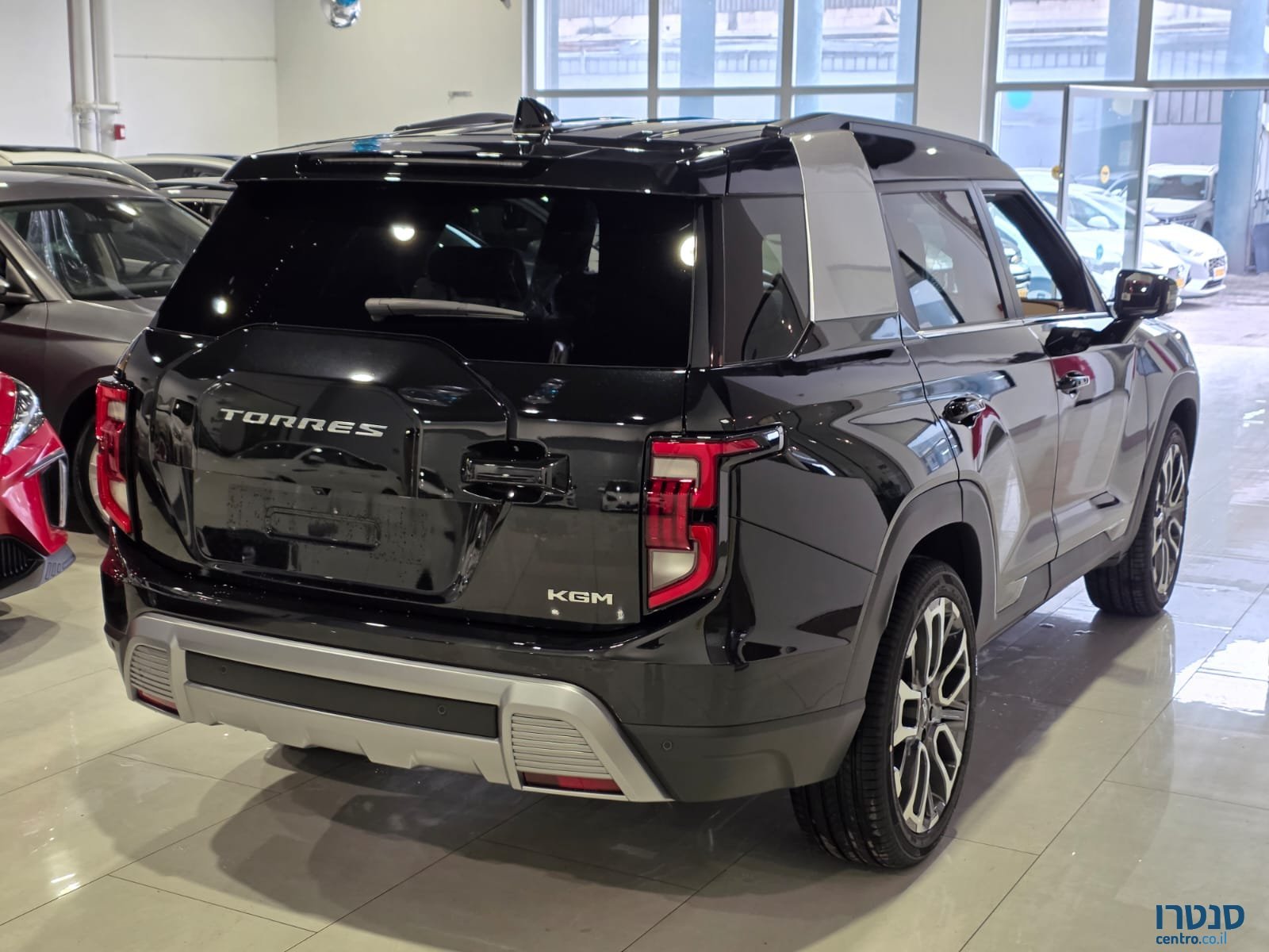 2026' GMC C Torres Premium 4×4 photo #2