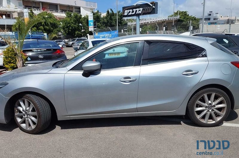 2017' Mazda 3 מאזדה photo #1