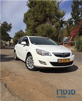 2012' Opel Astra GL ‏1400 5 דלת' photo #1