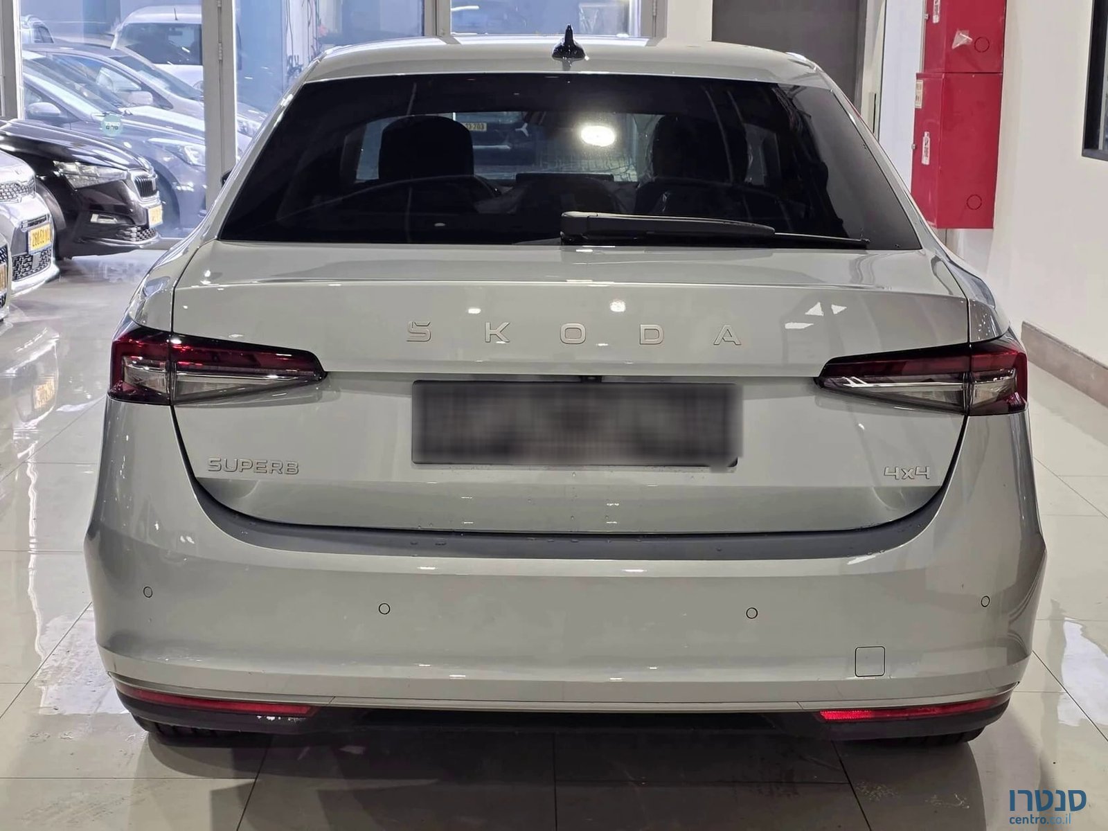 2026' Skoda Superb photo #5