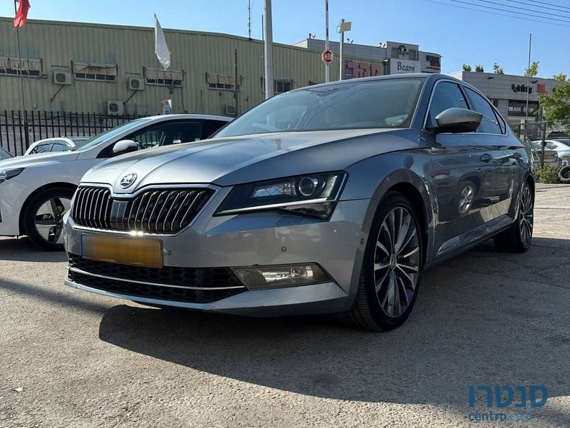 2019' Skoda Superb סקודה סופרב photo #6