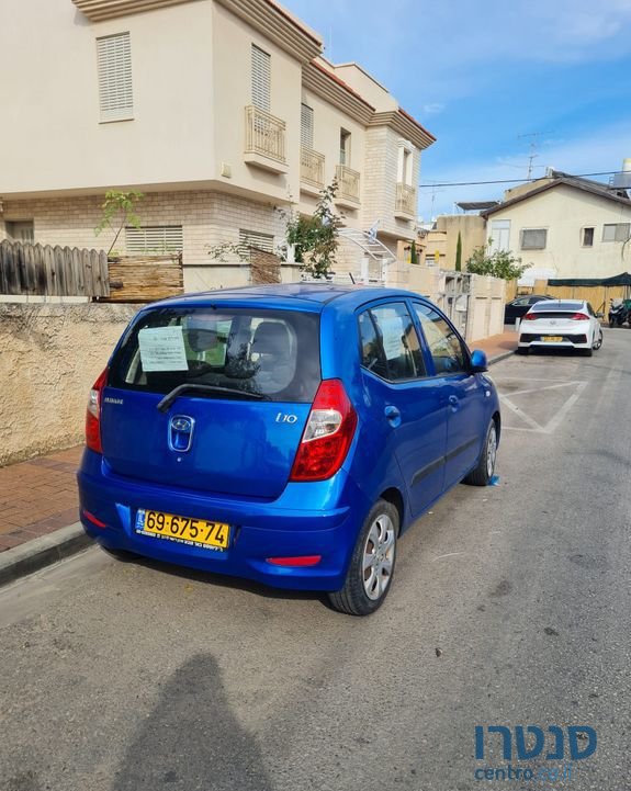 2011' Hyundai i10 יונדאי photo #4