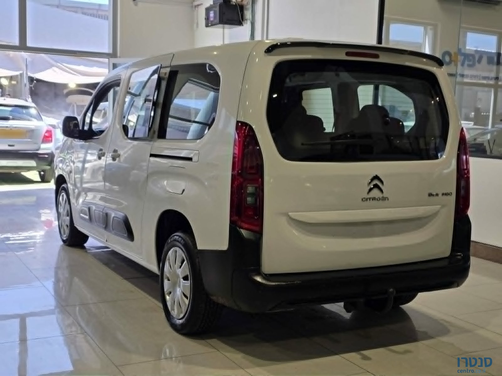 2023' Citroen Berlingo photo #5