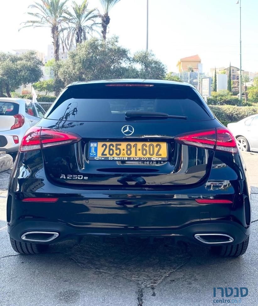 2021' Mercedes-Benz A-Class מרצדס photo #3
