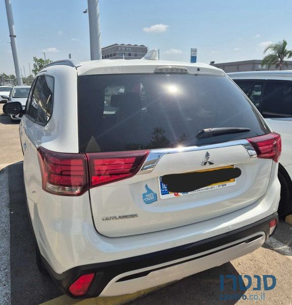 2021' Mitsubishi Outlander מיצובישי אאוטלנדר photo #6