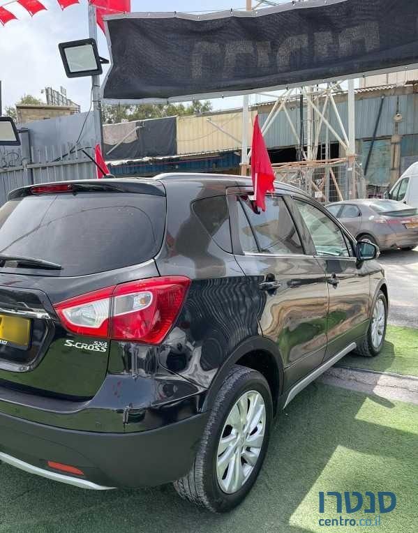 2018' Suzuki SX4 סוזוקי קרוסאובר photo #6