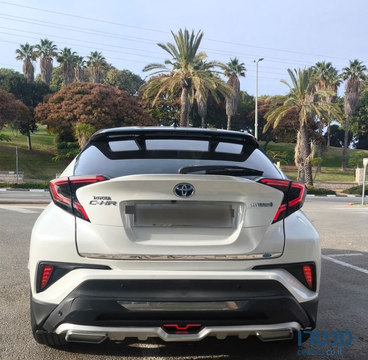 2018' Toyota C-HR טויוטה photo #4