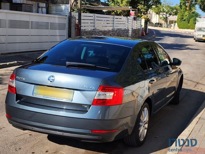 2017' Skoda Octavia סקודה אוקטביה photo #2