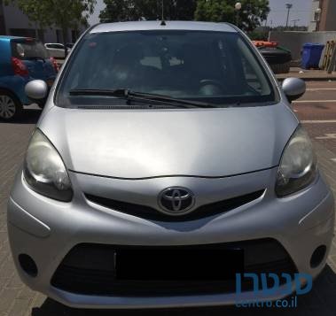 2012' Toyota Aygo photo #1