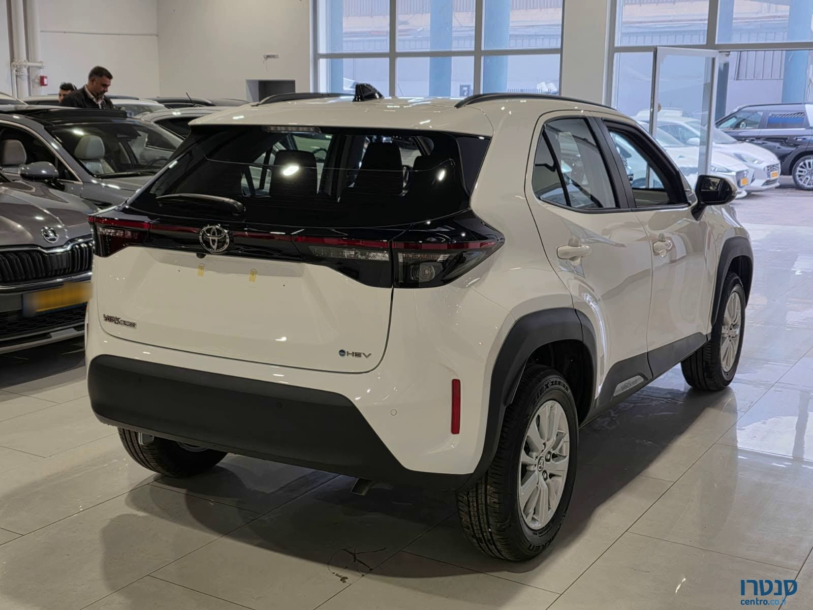2026' Toyota Yaris Cross STYLE photo #3