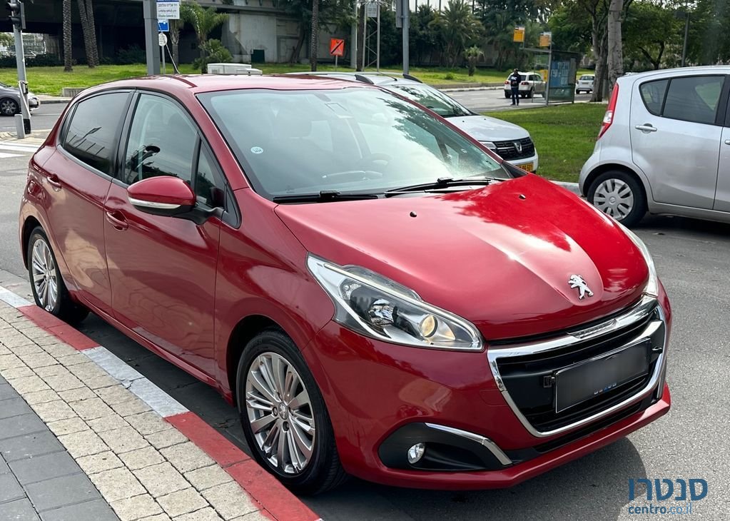 2016' Peugeot 208 פיג'ו photo #3