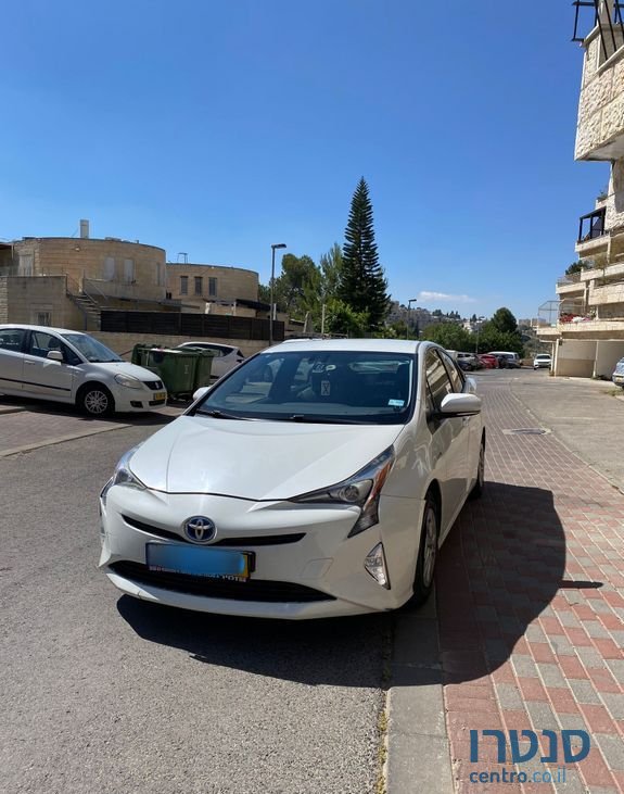 2016' Toyota Prius טויוטה פריוס photo #2