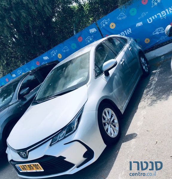 2019' Toyota Corolla טויוטה קורולה photo #2