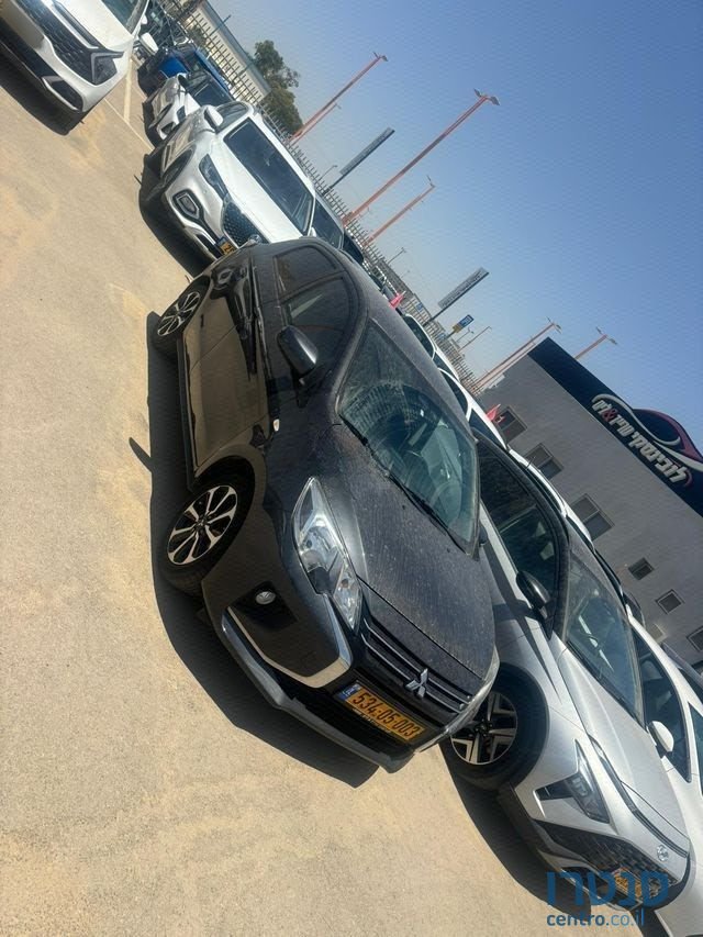 2023' Mitsubishi Space Star מיצובישי ספייס סטאר photo #3