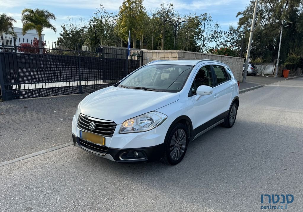 2015' Suzuki Crossover סוזוקי Sx4 קרוסאובר photo #1