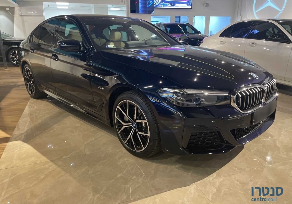 2024' BMW 5 Series ב.מ.וו סדרה 5 photo #1