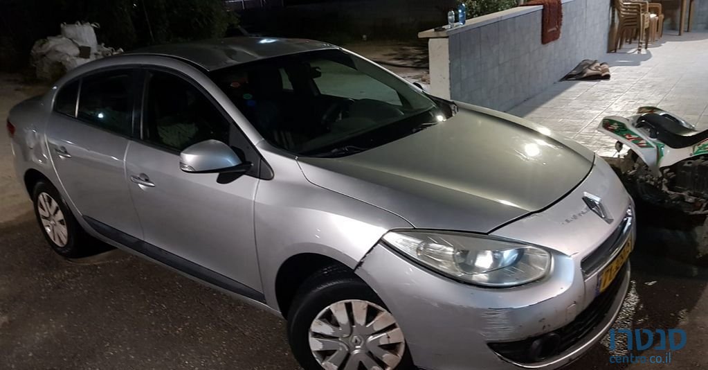 2011' Renault Fluence רנו פלואנס photo #2