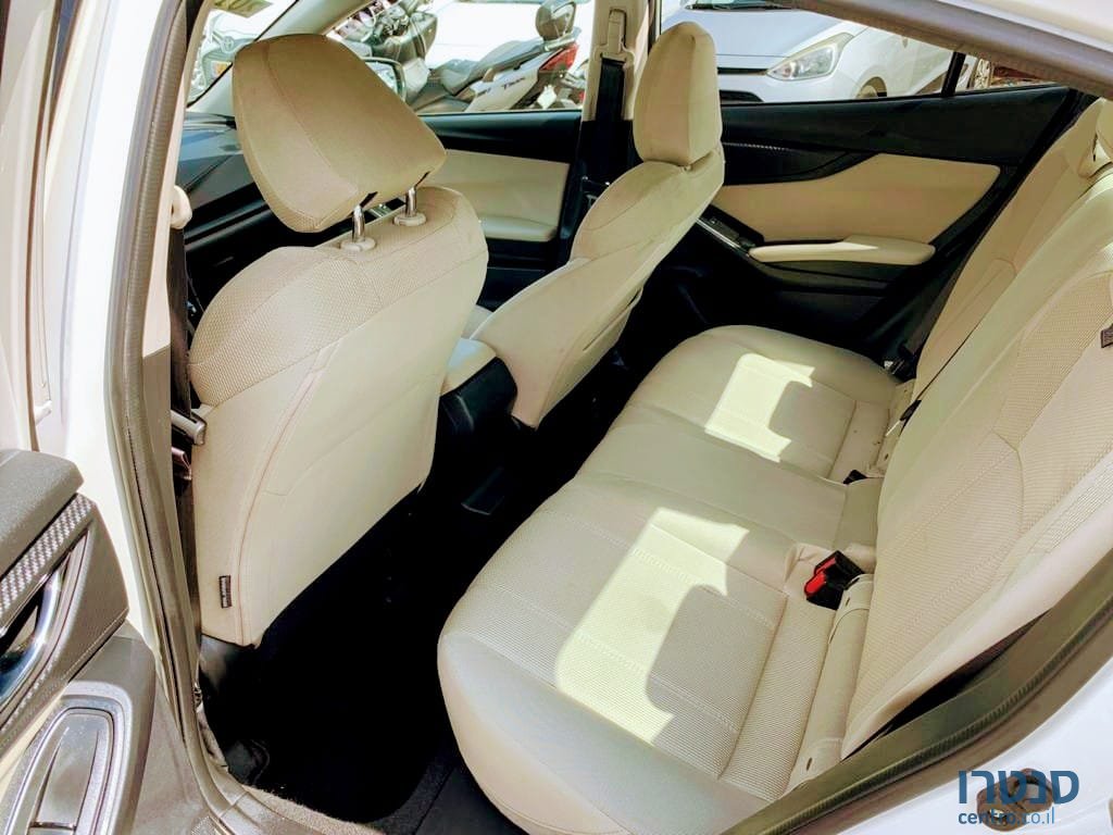 2018' Subaru Impreza photo #5