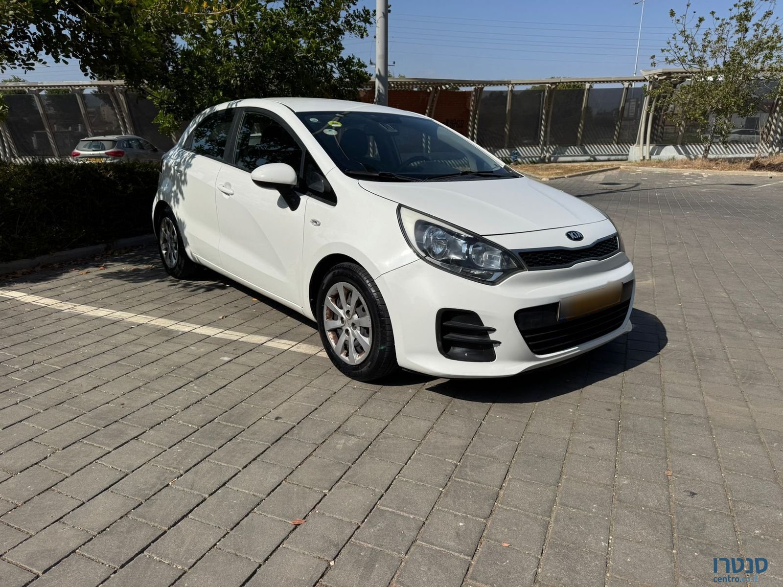 2017' Kia Rio photo #3