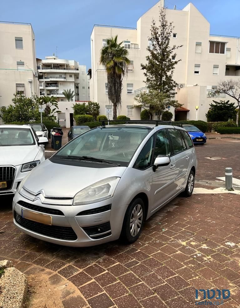 2013' Citroen C4 Picasso סיטרואן C4 פיקאסו photo #4